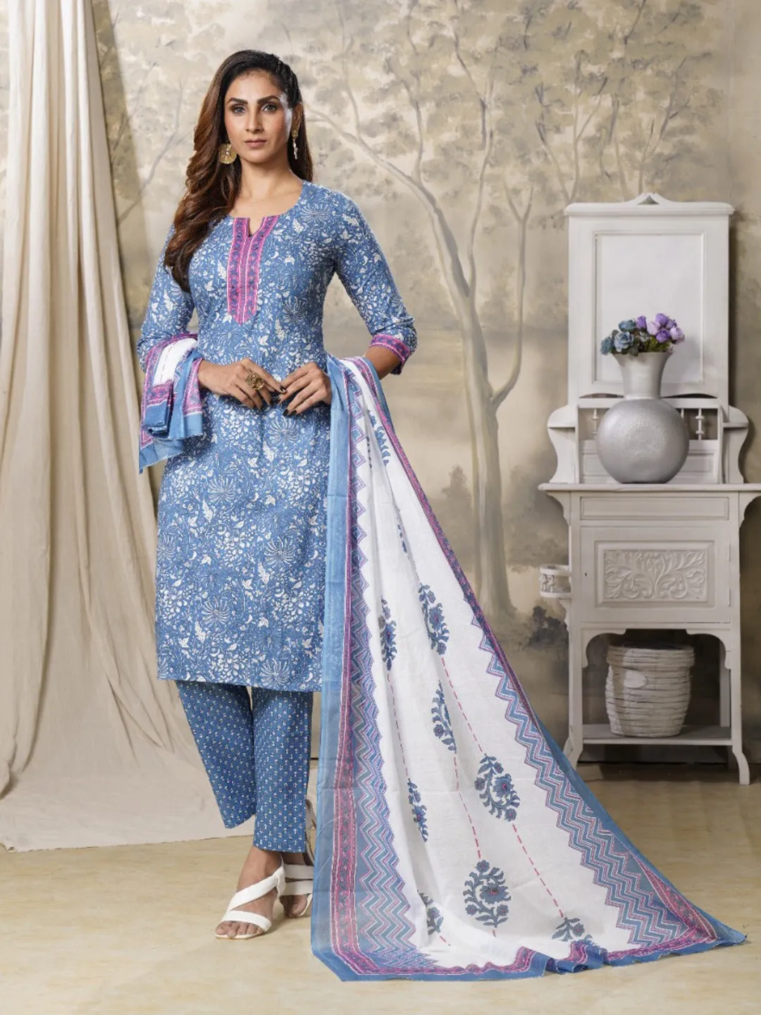 Blue Floral Printed Pure Cotton Dupatta Set
